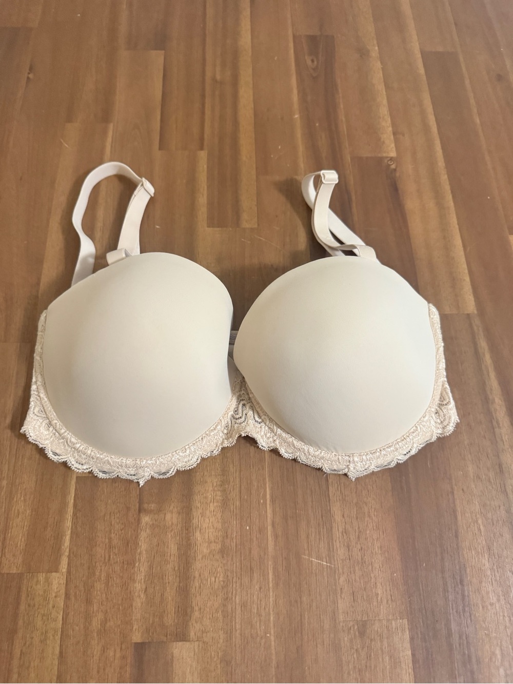 Women's Lace Trim Nude T-Shirt Bra